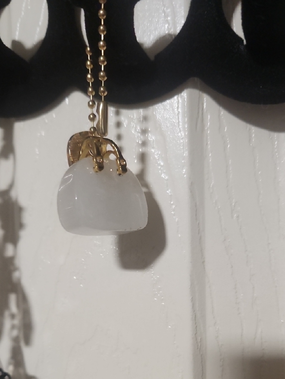 Sunflower Accent Yellow and White Pendant Necklace, With Rose Quartz. A Stone. - Picture 6 of 6